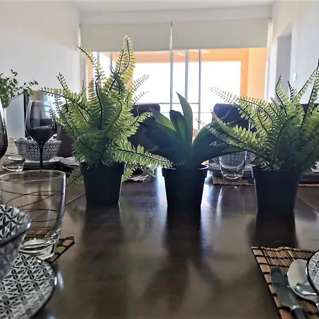 Cosea Living: Seaside 2 Bedroom Flat Kings Palace 209 Appartement